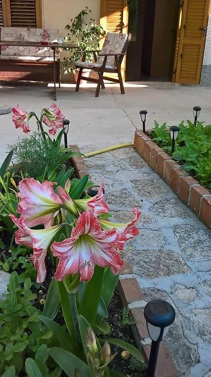 Room In Nerezine With Balcony, Wifi 4827-5
