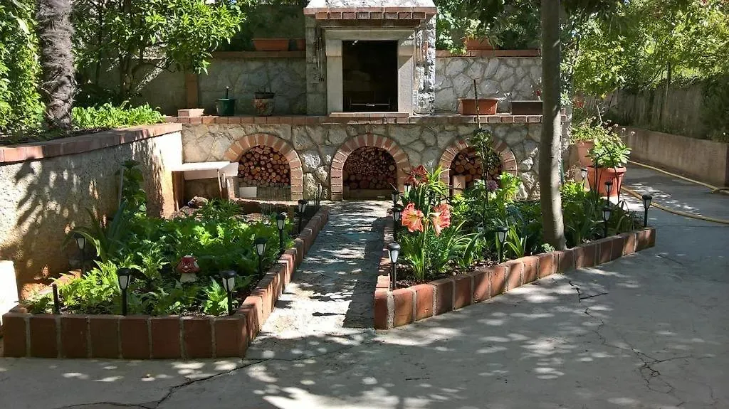 Room In Nerezine With Balcony, Wifi 4827-5 Guest house